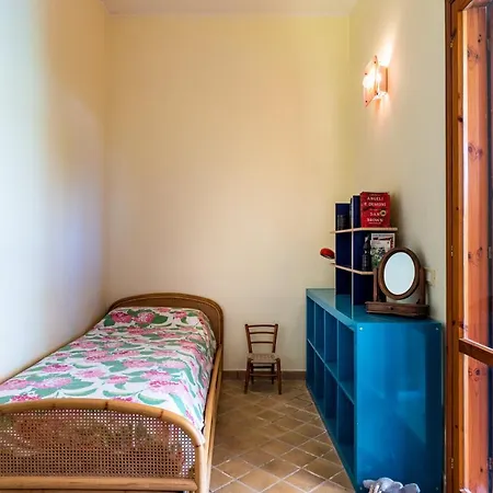 Appartement Guesthost - Naxos Seaside With Gardens, Parking And Swimming Pool