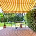 Naxos Seaside With Gardens, Parking And Swimming Pool Apartment Giardini Naxos