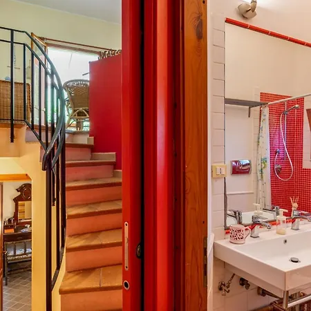 Guesthost - Naxos Seaside With Gardens, Parking And Swimming Pool Lejlighed